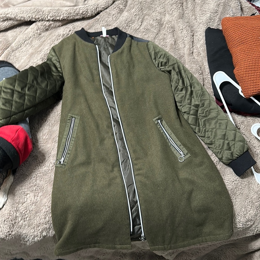 Olive Fall Puffer Sleeve Jacket
